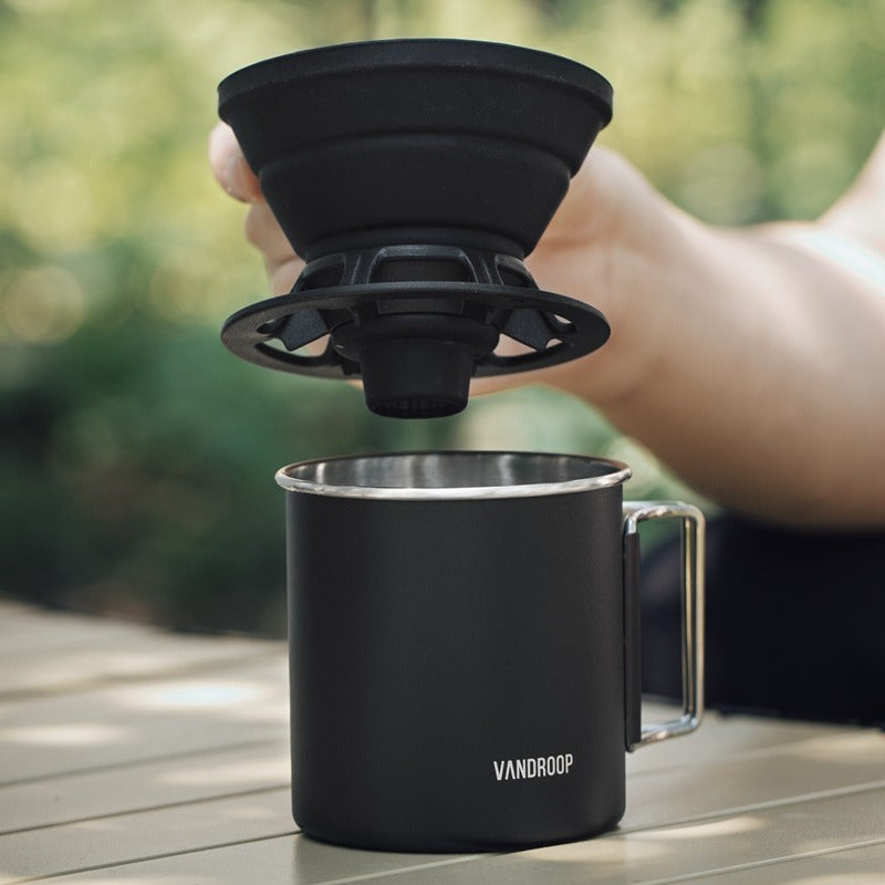 "TRAVEL BREW" Silicon Travel Friendly Coffee Dripper - Black